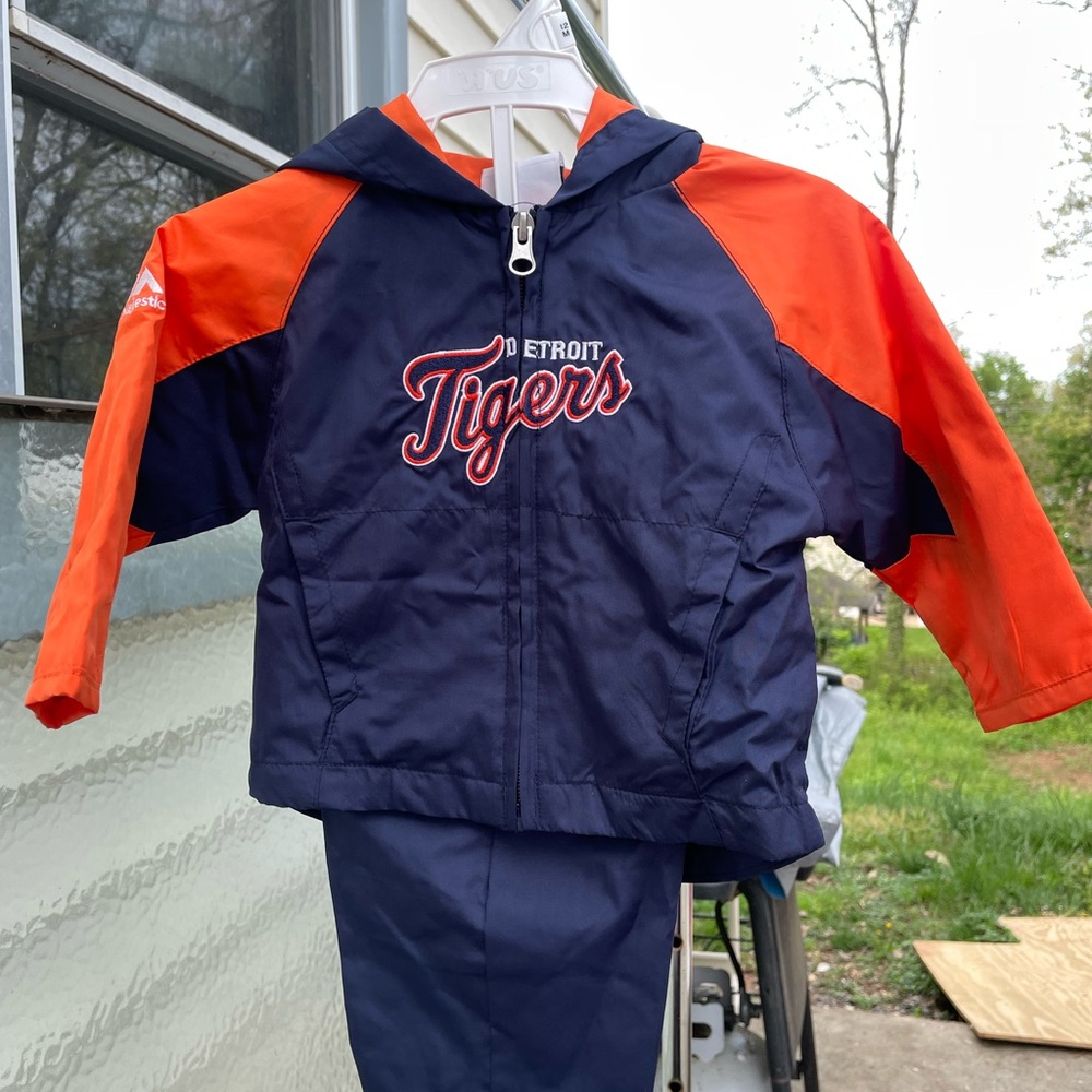 Detroit Tigers Kids' Jacket and Pants Set